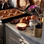 Voluspa 3-Wick Candle Decorative Tin Foraged Wildberry 340g